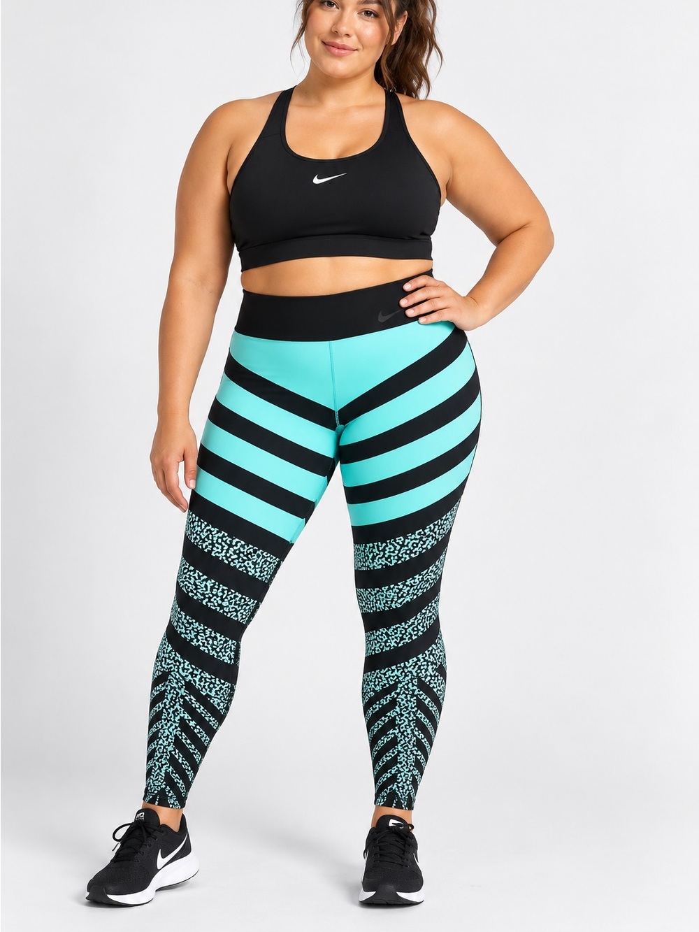 Nike Dri-fit Black & teal Striped Cropped Leggings